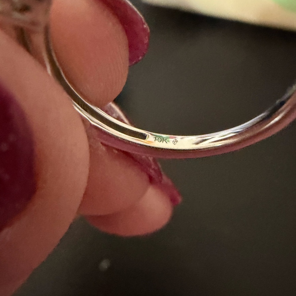 Wedding band - Picture 4 of 5